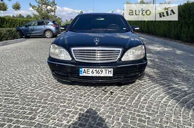 Седан Mercedes-Benz S-Class 2004 в Дніпрі