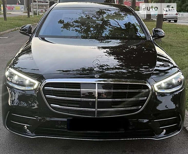 Mercedes-Benz S-Class 2021