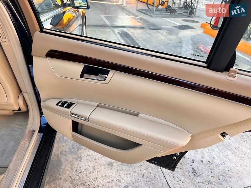 Седан Mercedes-Benz S-Class 2010 в Одессе