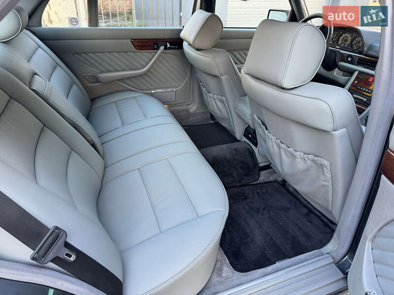 Седан Mercedes-Benz S-Class 1991 в Житомире
