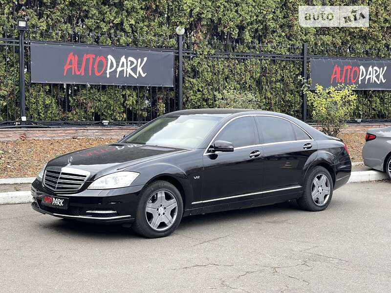 Mercedes-Benz S-Class 2007