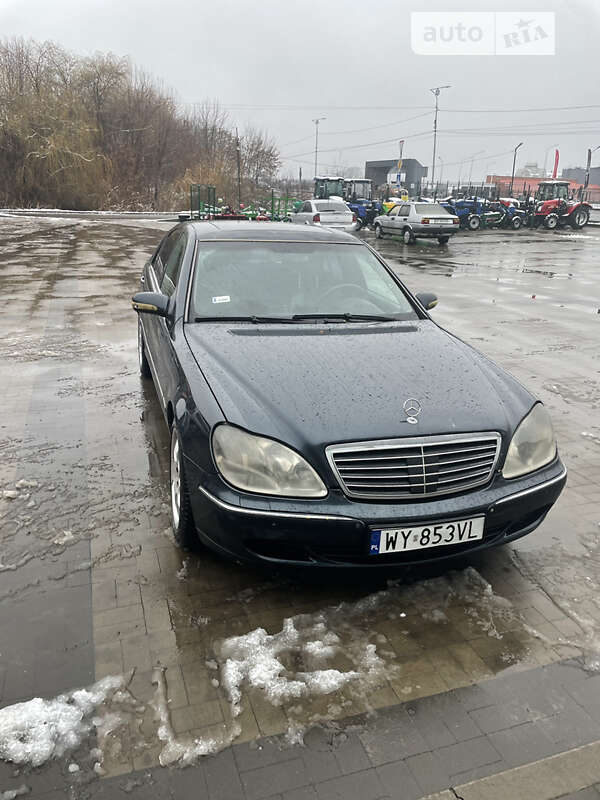 Седан Mercedes-Benz S-Class 2000 в Новомосковске