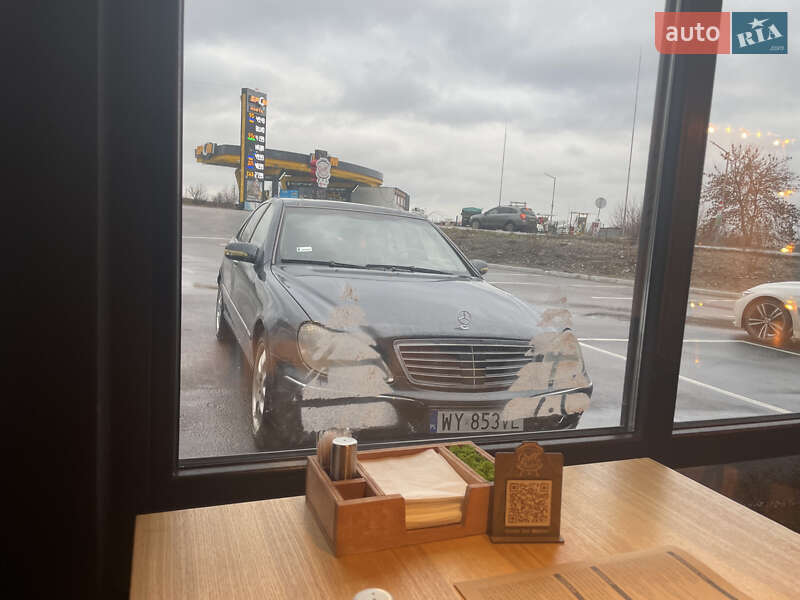 Седан Mercedes-Benz S-Class 2000 в Новомосковске