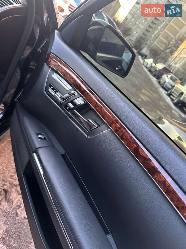 Седан Mercedes-Benz S-Class 2010 в Киеве