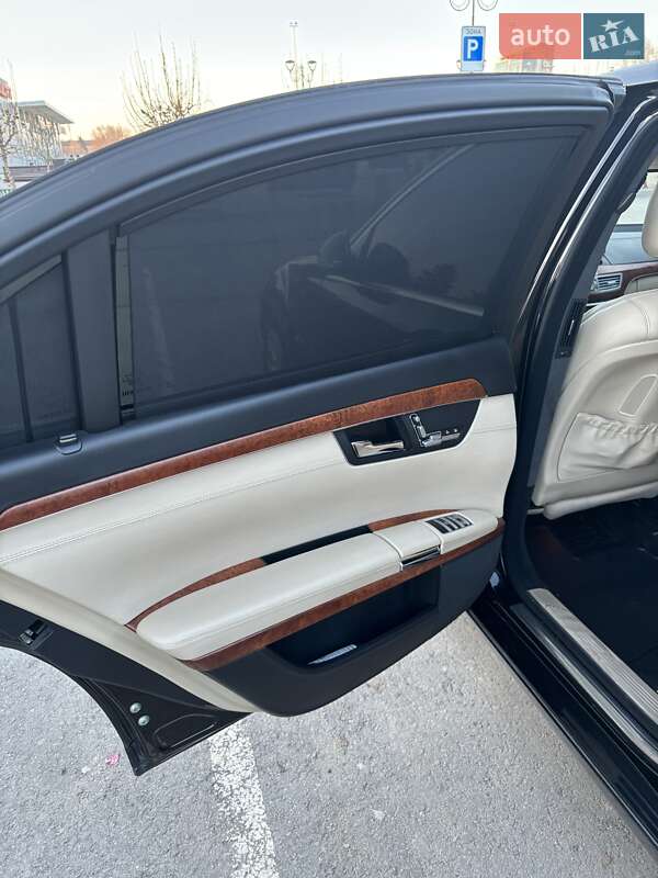 Седан Mercedes-Benz S-Class 2006 в Запорожье