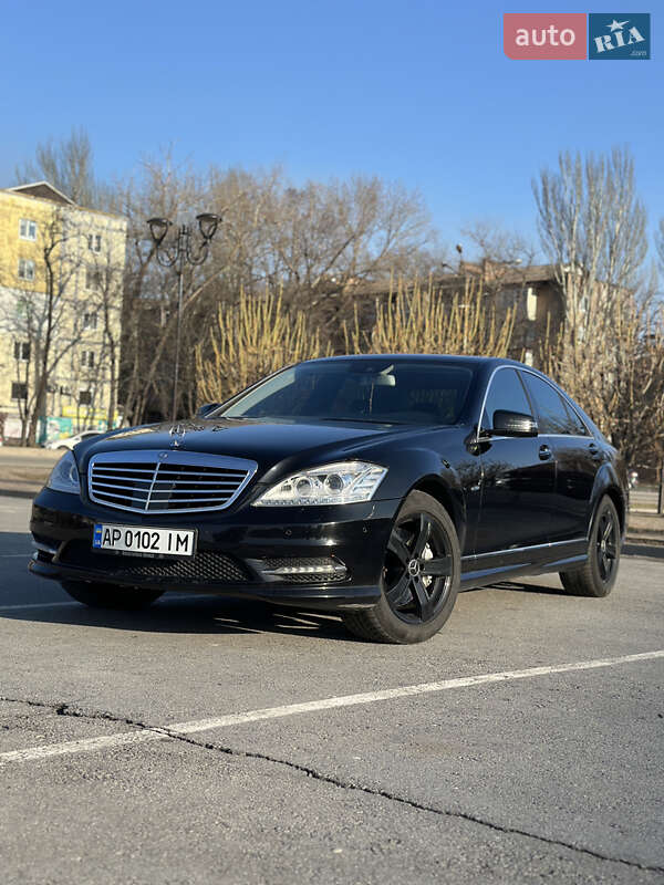 Седан Mercedes-Benz S-Class 2012 в Запоріжжі