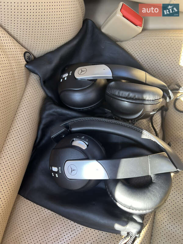 Седан Mercedes-Benz S-Class 2011 в Львові