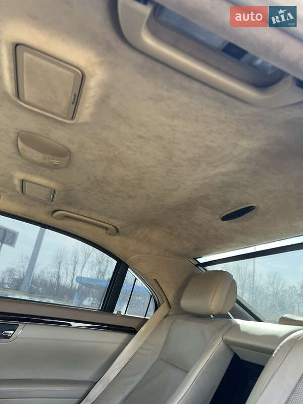 Седан Mercedes-Benz S-Class 2011 в Львові