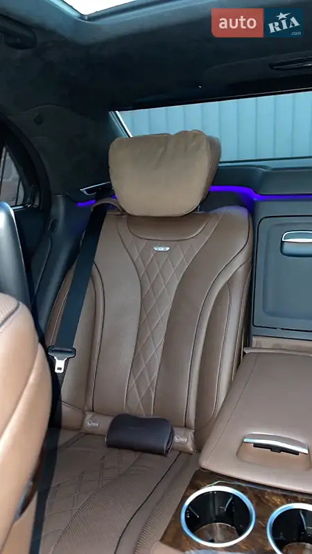 Седан Mercedes-Benz S-Class 2015 в 