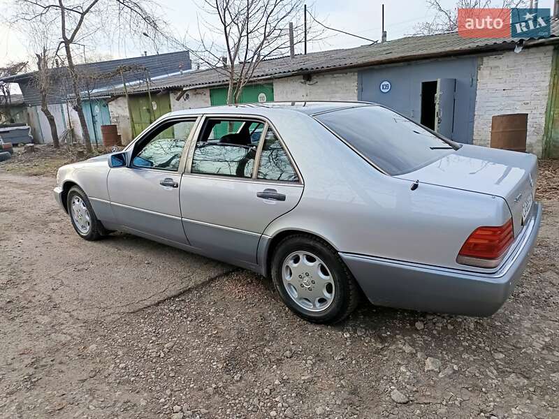 Седан Mercedes-Benz S-Class 1994 в Черкассах