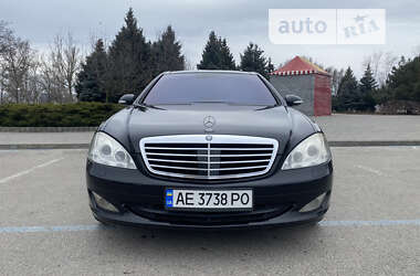 Седан Mercedes-Benz S-Class 2007 в Дніпрі