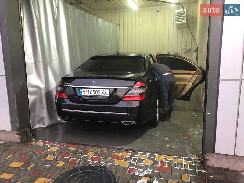 Седан Mercedes-Benz S-Class 2006 в Одессе