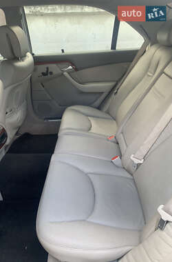 Седан Mercedes-Benz S-Class 2005 в 