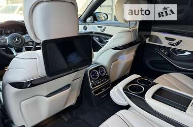 Седан Mercedes-Benz S-Class 2019 в 