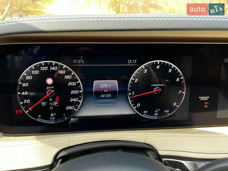 Седан Mercedes-Benz S-Class 2019 в Києві