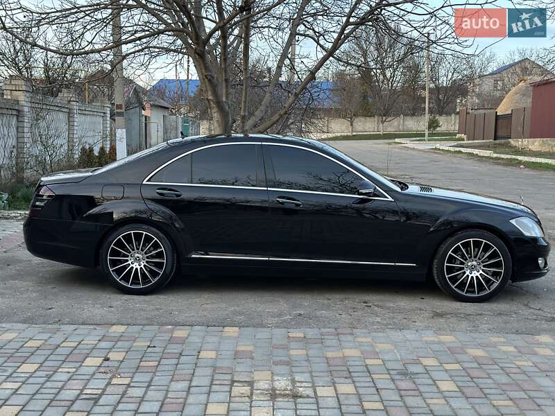 Седан Mercedes-Benz S-Class 2008 в Березовке