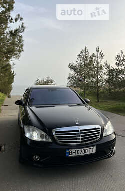 Седан Mercedes-Benz S-Class 2006 в Одесі