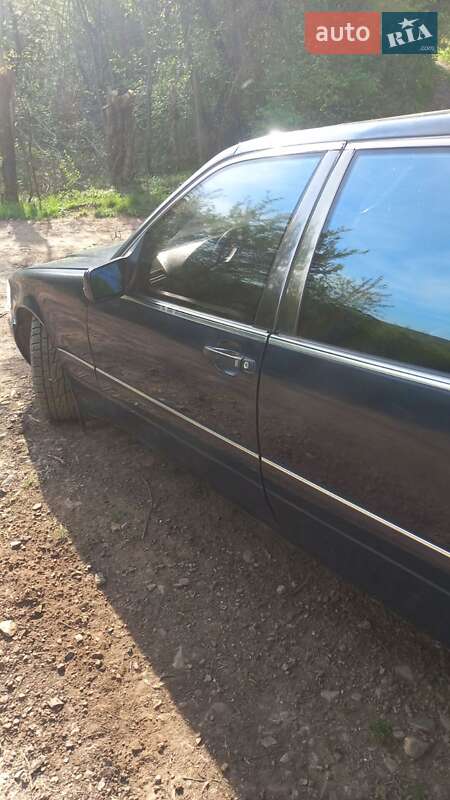 Седан Mercedes-Benz S-Class 1995 в Мукачевому