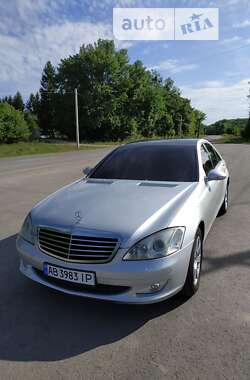 Mercedes-Benz S-Class 2007