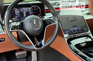 Mercedes-Benz S-Class 2020