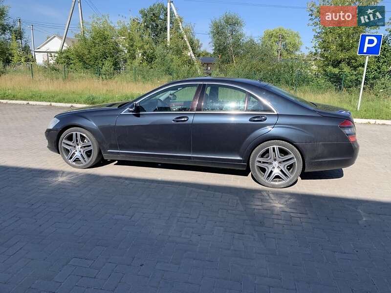 Седан Mercedes-Benz S-Class 2005 в Любомле