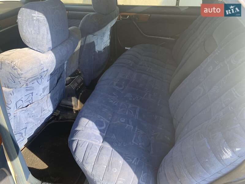 Седан Mercedes-Benz S-Class 1989 в Косові