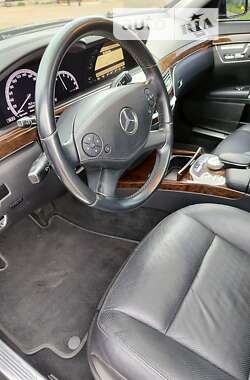 Седан Mercedes-Benz S-Class 2013 в Чернігові