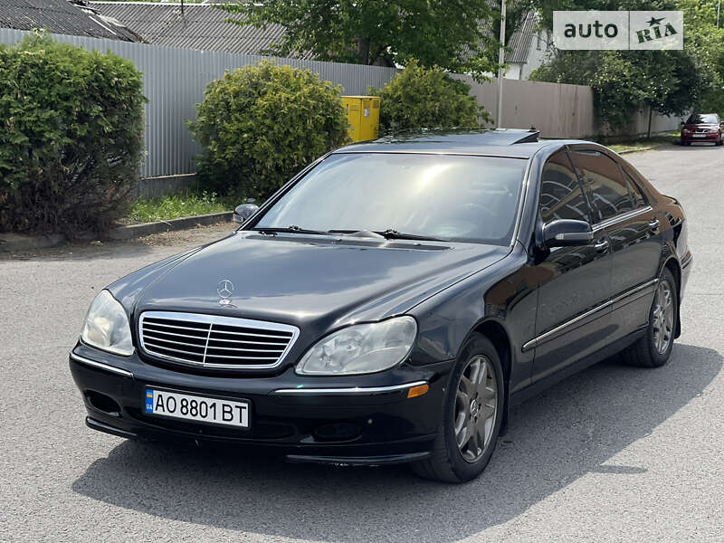 Mercedes-Benz S-Class 2000