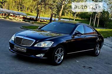 Седан Mercedes-Benz S-Class 2007 в Рівному