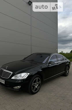 Mercedes-Benz S-Class 2007