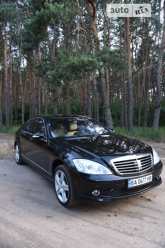 Седан Mercedes-Benz S-Class 2007 в Кропивницком