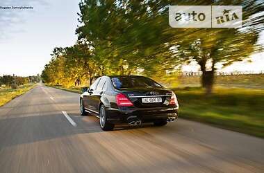 Седан Mercedes-Benz S-Class 2008 в Днепре