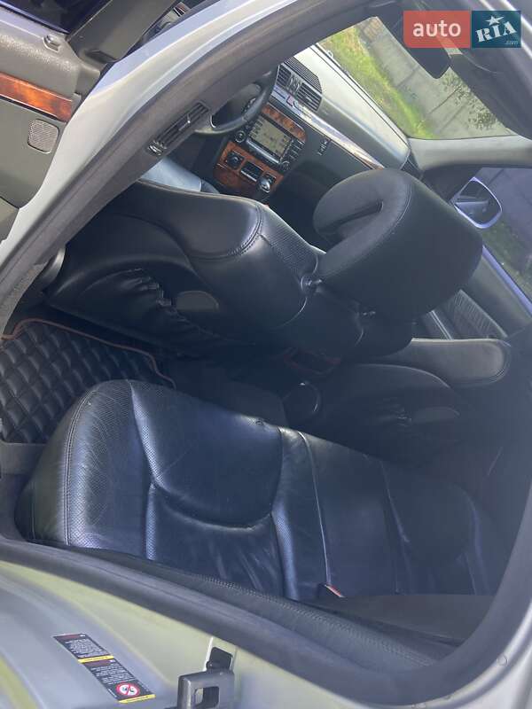 Седан Mercedes-Benz S-Class 2005 в Ивано-Франковске