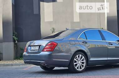 Седан Mercedes-Benz S-Class 2010 в Львові