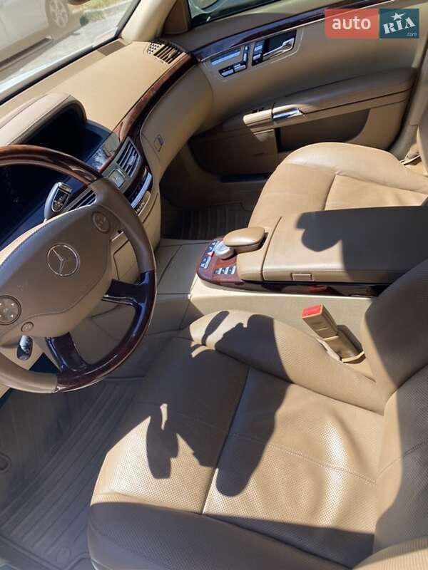 Седан Mercedes-Benz S-Class 2008 в Дніпрі