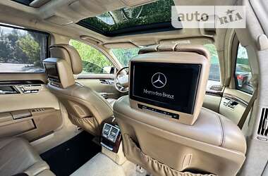 Седан Mercedes-Benz S-Class 2006 в 