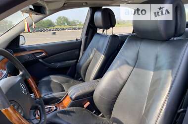 Седан Mercedes-Benz S-Class 2005 в 