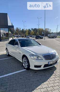 Mercedes-Benz S-Class 2007