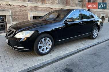 Седан Mercedes-Benz S-Class 2010 в 