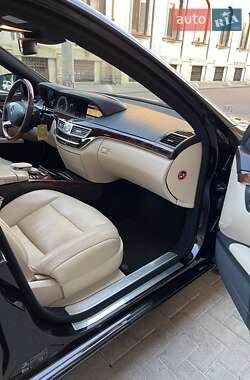 Седан Mercedes-Benz S-Class 2010 в 