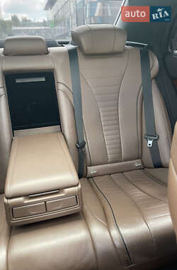 Седан Mercedes-Benz S-Class 2016 в 