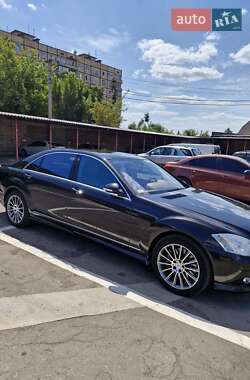 Mercedes-Benz S-Class 2008