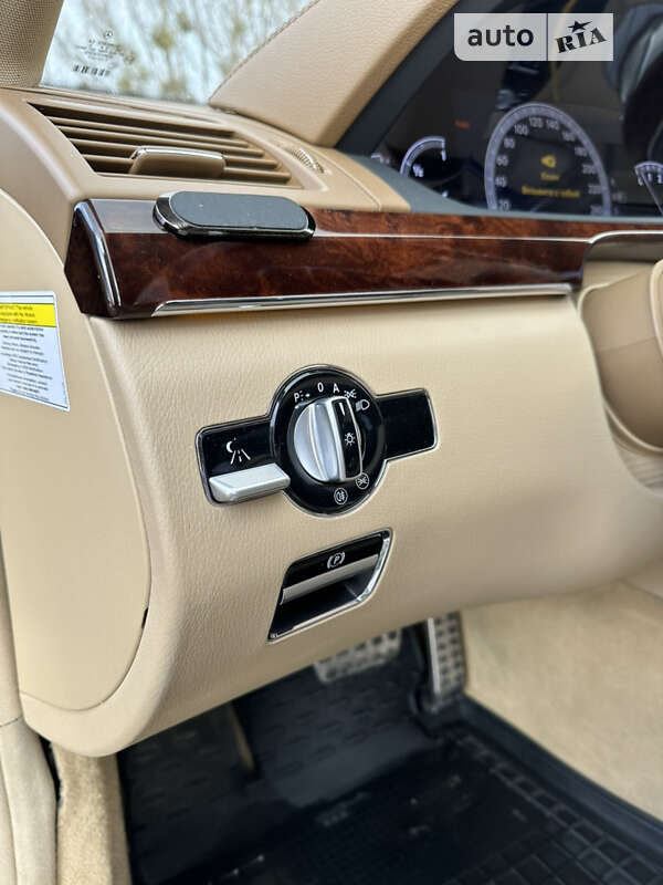 Седан Mercedes-Benz S-Class 2010 в Киеве