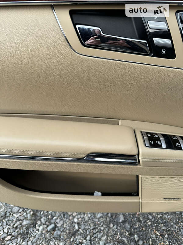 Седан Mercedes-Benz S-Class 2010 в Киеве