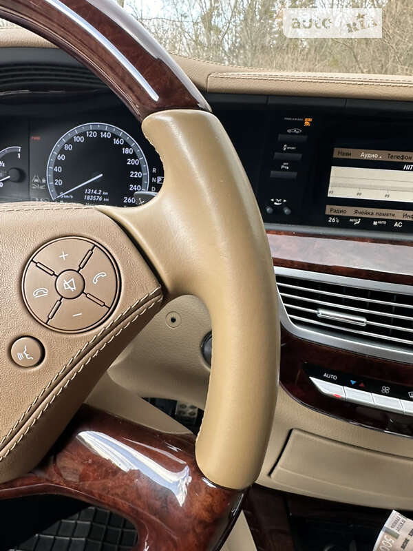 Седан Mercedes-Benz S-Class 2010 в Киеве