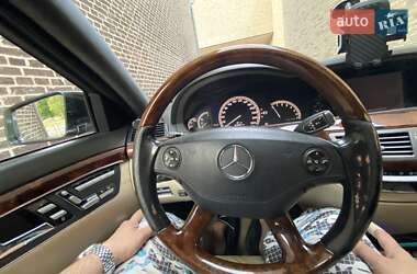 Седан Mercedes-Benz S-Class 2006 в 