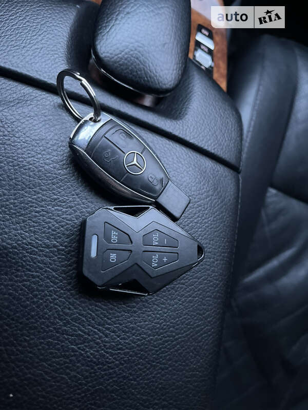 Седан Mercedes-Benz S-Class 2006 в Черновцах