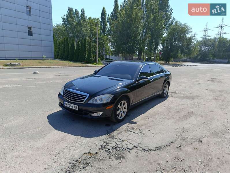 Седан Mercedes-Benz S-Class 2007 в Запорожье