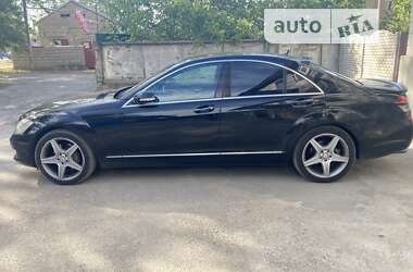 Седан Mercedes-Benz S-Class 2006 в Белгороде-Днестровском