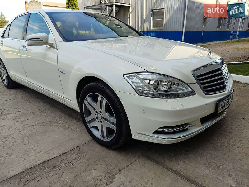 Седан Mercedes-Benz S-Class 2012 в Харькове